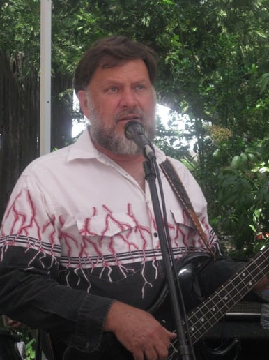 Gallery photo 2 of 5 Star Band