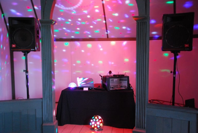 Gallery photo 3 of A-1 Pro Entertainment