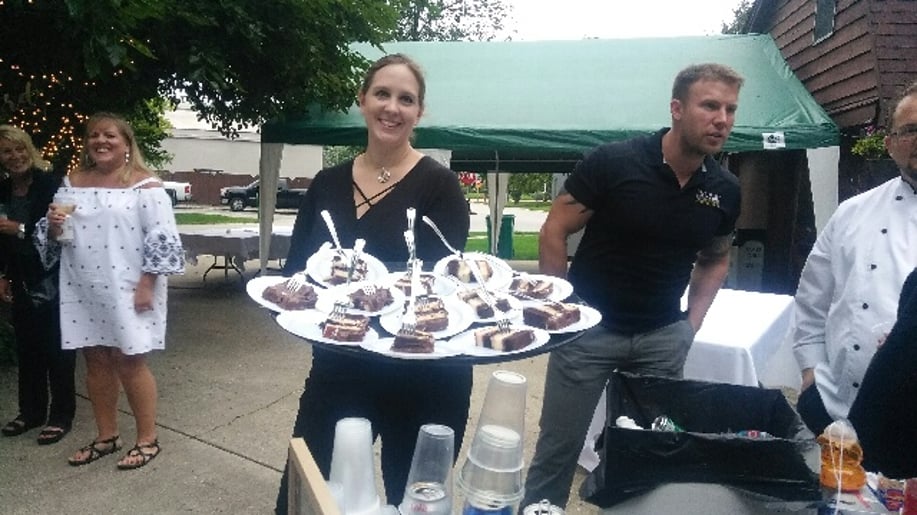 Gallery photo 3 of Absolute Ladies and Gentlemen