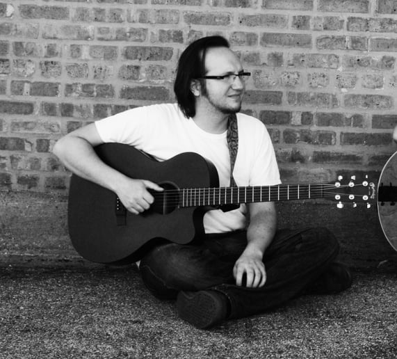 Gallery photo 1 of AcoustiChris