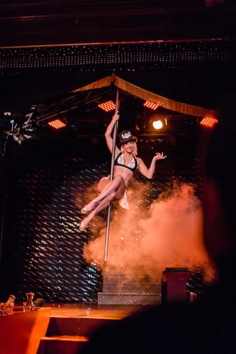 Gallery photo 19 of Aerialist - Jane Air