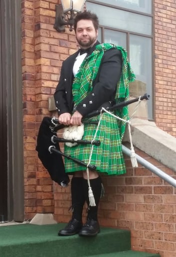 Gallery photo 8 of Christopher Schmitz, Bagpiper