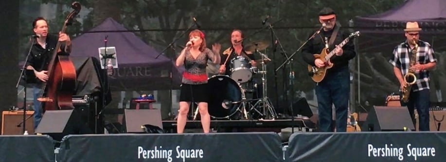 Gallery photo 8 of Aileen Quinn and The Leapin' Lizards