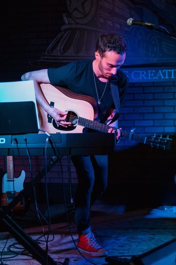 Gallery photo 15 of AJ Raggs