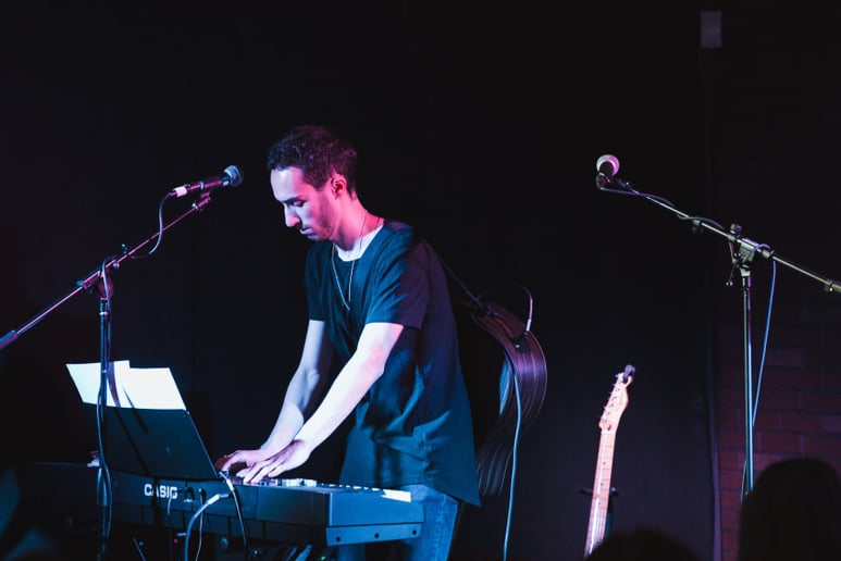 Gallery photo 20 of AJ Raggs