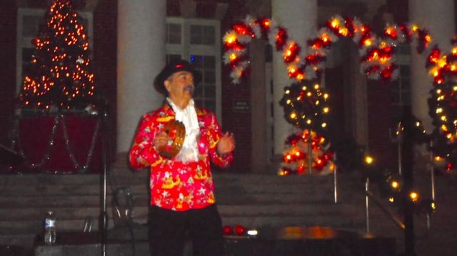 Gallery photo 3 of Al Chance - Singin' The Hits of the Greatest Crooners