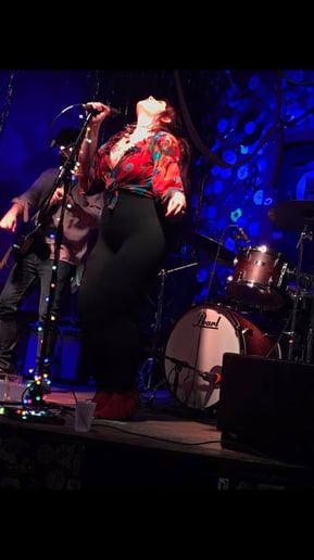 Gallery photo 7 of Alabama Rose