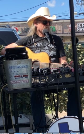 Gallery photo 1 of Kenny Karr