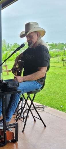 Gallery photo 5 of Kenny Karr