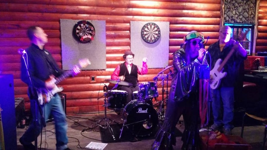 Gallery photo 2 of Amoeba Knievel