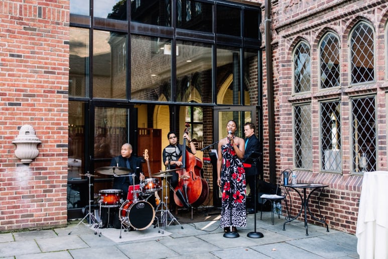 Gallery photo 3 of Anakai Music