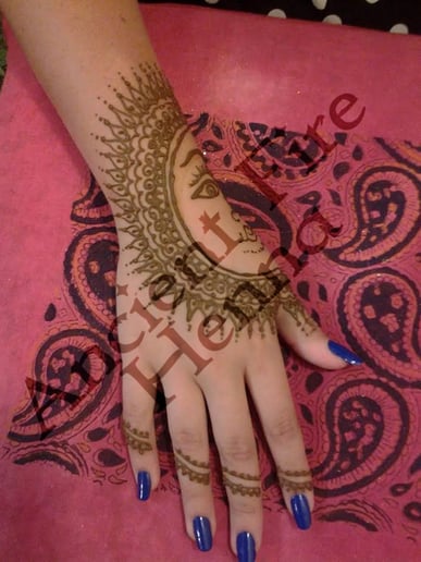 Gallery photo 6 of Ancient Fire Henna