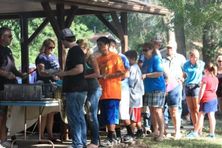 Gallery photo 2 of Andy Newbrey & The Electro-Bluesy-Grass Band