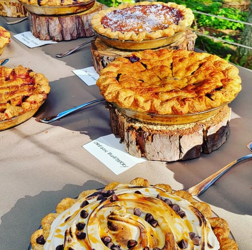 Gallery photo 2 of Andy's Serving Staff