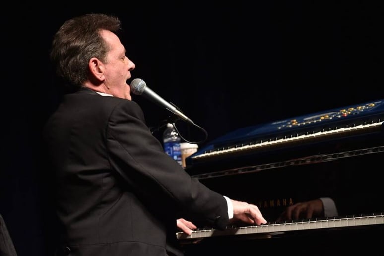 Gallery photo 7 of Ashton Wolf Entertainment