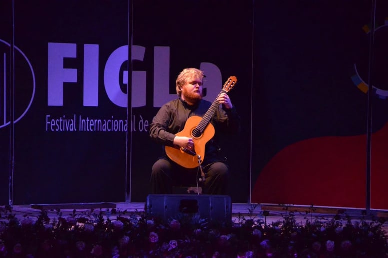 Gallery photo 4 of Austin Wahl, Guitarist