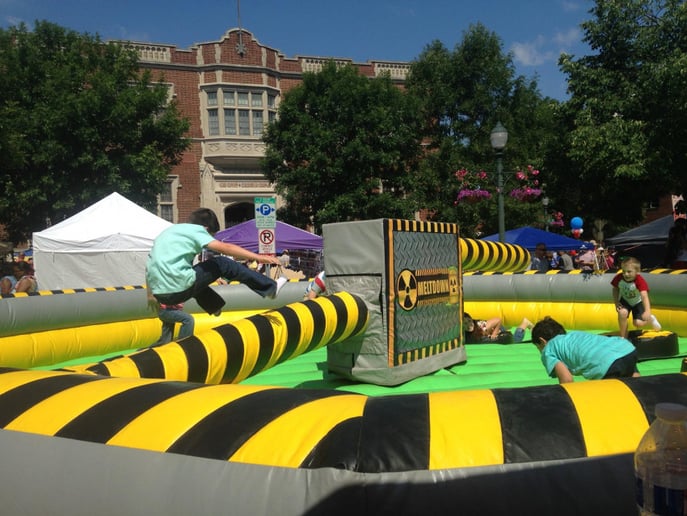 Gallery photo 26 of Awesome Entertainment