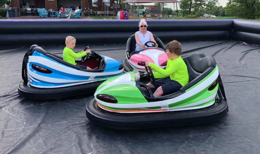 Gallery photo 30 of Awesome Entertainment