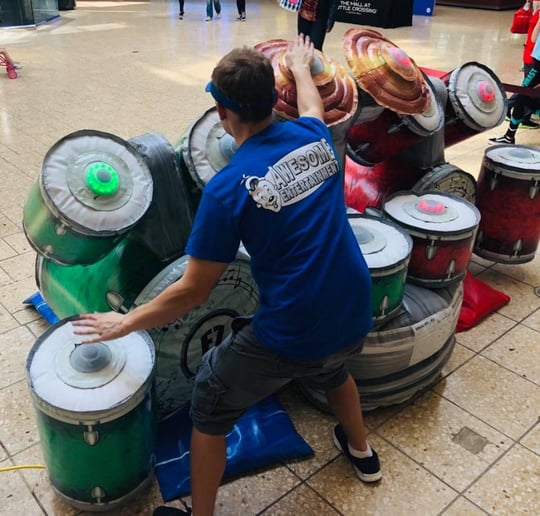 Gallery photo 35 of Awesome Entertainment