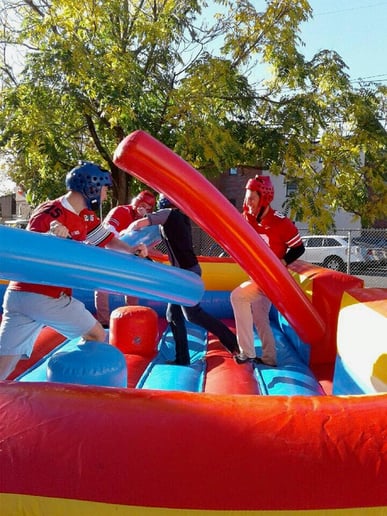 Gallery photo 37 of Awesome Entertainment