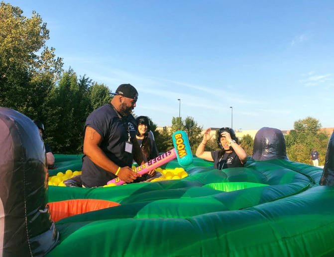 Gallery photo 53 of Awesome Entertainment