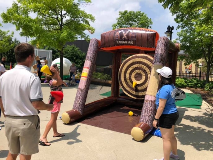 Gallery photo 56 of Awesome Entertainment