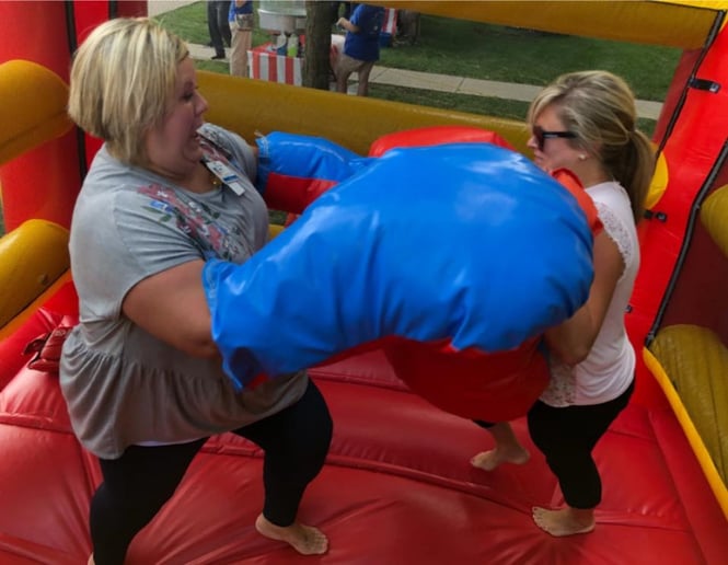 Gallery photo 80 of Awesome Entertainment