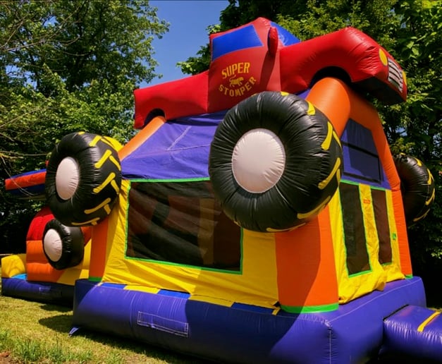 Gallery photo 82 of Awesome Entertainment