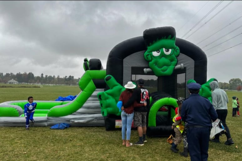 Gallery photo 94 of Awesome Entertainment