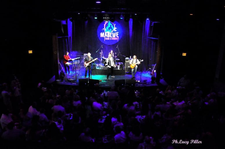 Gallery photo 2 of Bad Incorporated