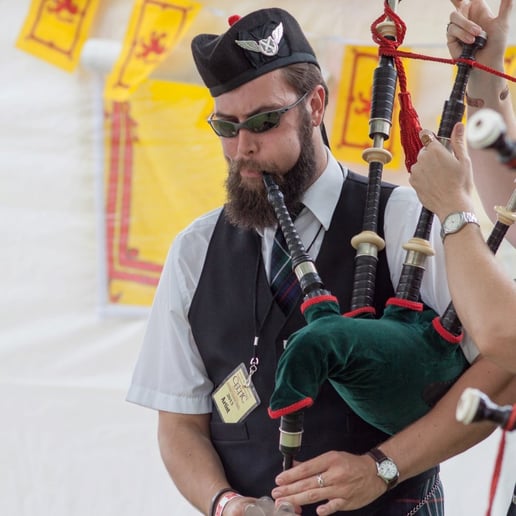 Gallery photo 3 of Charles Wright, Bagpiper