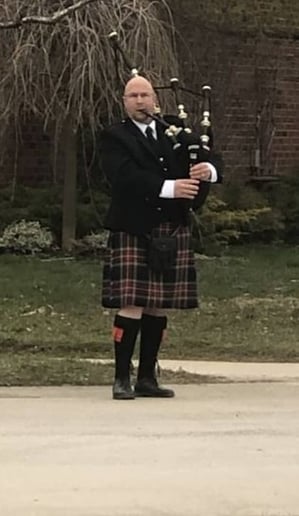 Gallery photo 5 of Bagpiper for All Occasions