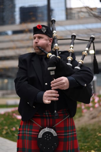 Gallery photo 3 of Bagpiper for All Occasions