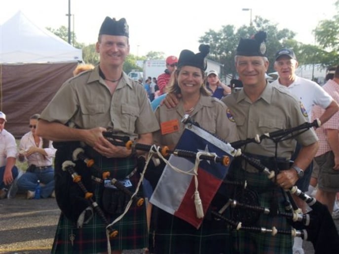 Gallery photo 3 of Bagpiper Stephen Holter