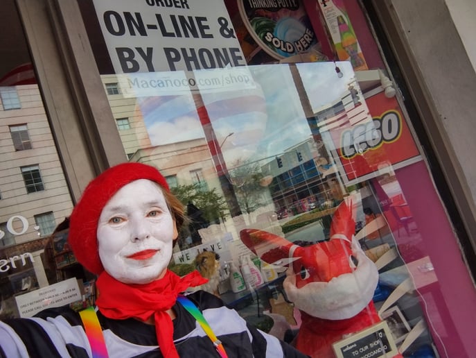 Gallery photo 59 of Balloon Art and Face Painting by Irina