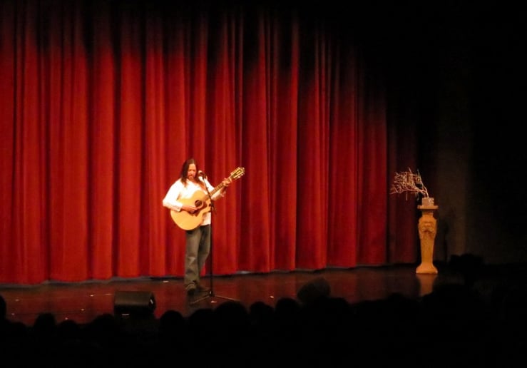 Gallery photo 4 of Bat Bennett