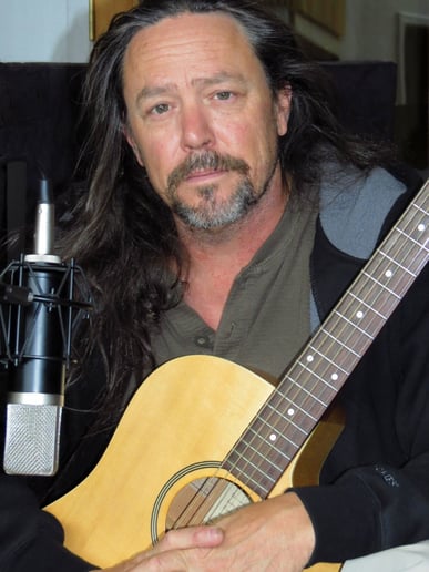 Gallery photo 6 of Bat Bennett