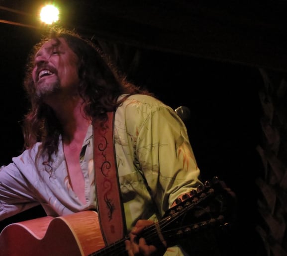 Gallery photo 9 of Bat Bennett