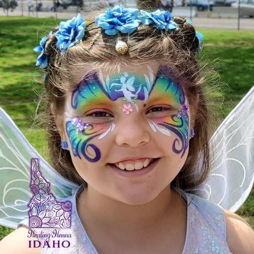 Gallery photo 4 of Henna & Face Painting by Robyn Jean