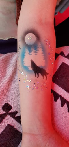 Gallery photo 7 of Henna & Face Painting by Robyn Jean