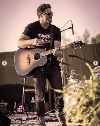 Gallery photo 7 of Worship With Daniel Troutman