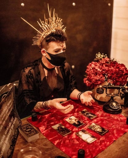 Gallery photo 7 of Black Ink Tarot and Palm