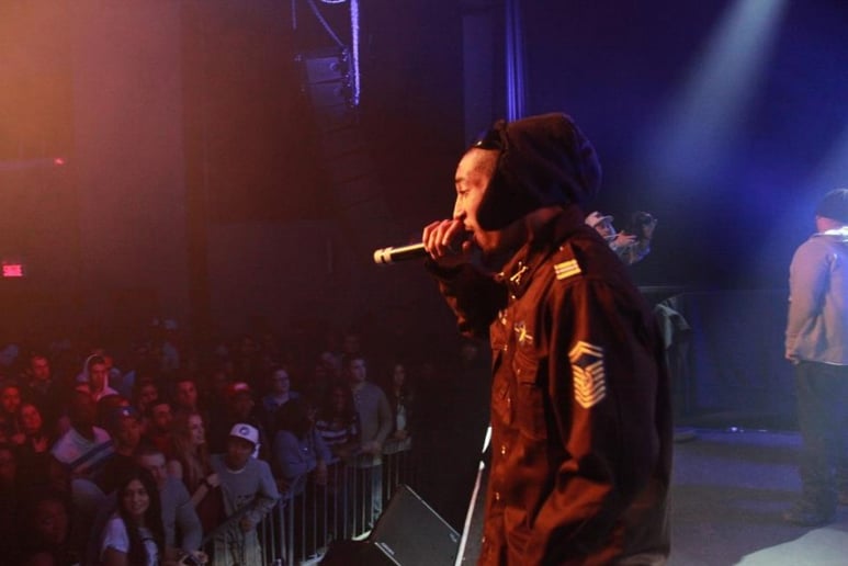 Gallery photo 3 of Akshun Man