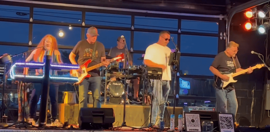 Gallery photo 6 of Blue Sky Band