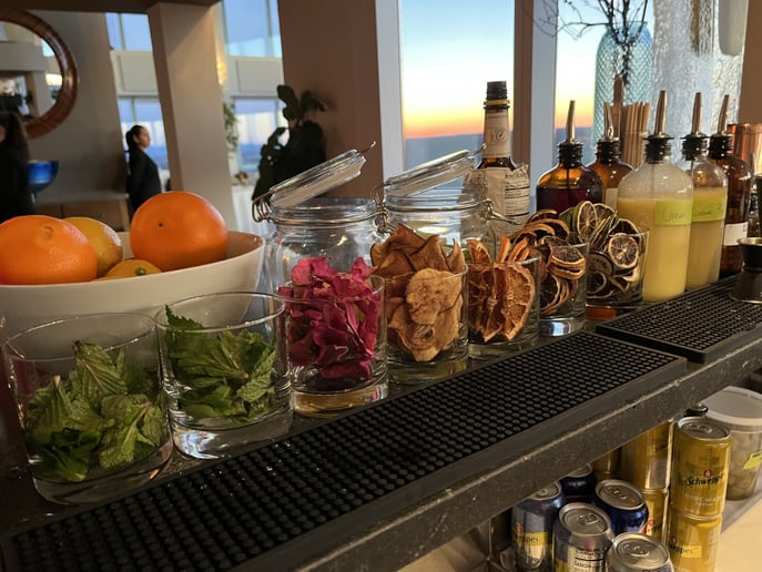 Gallery photo 4 of Rocktails Mixology