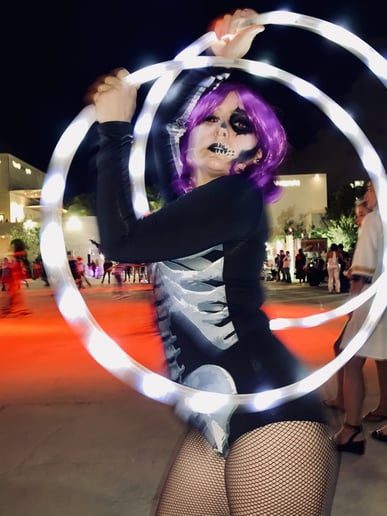 Gallery photo 5 of Saturn Spins