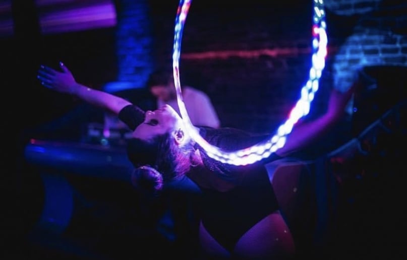 Gallery photo 9 of Saturn Spins