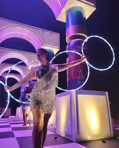 Gallery photo 10 of Saturn Spins