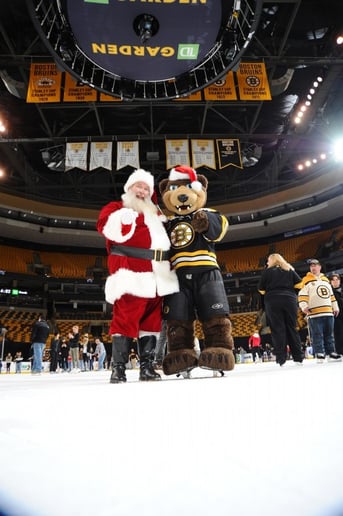 Gallery photo 9 of Boston Santa Claus