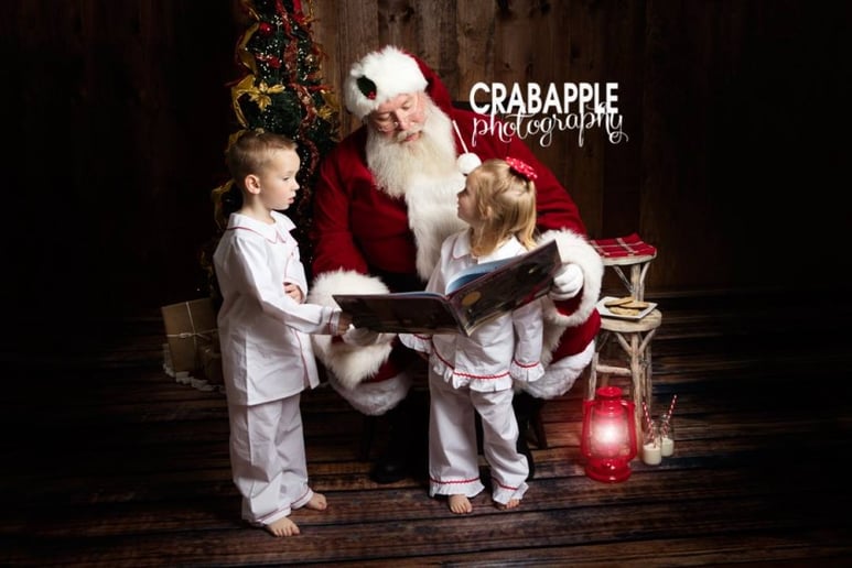 Gallery photo 2 of Boston Santa Claus